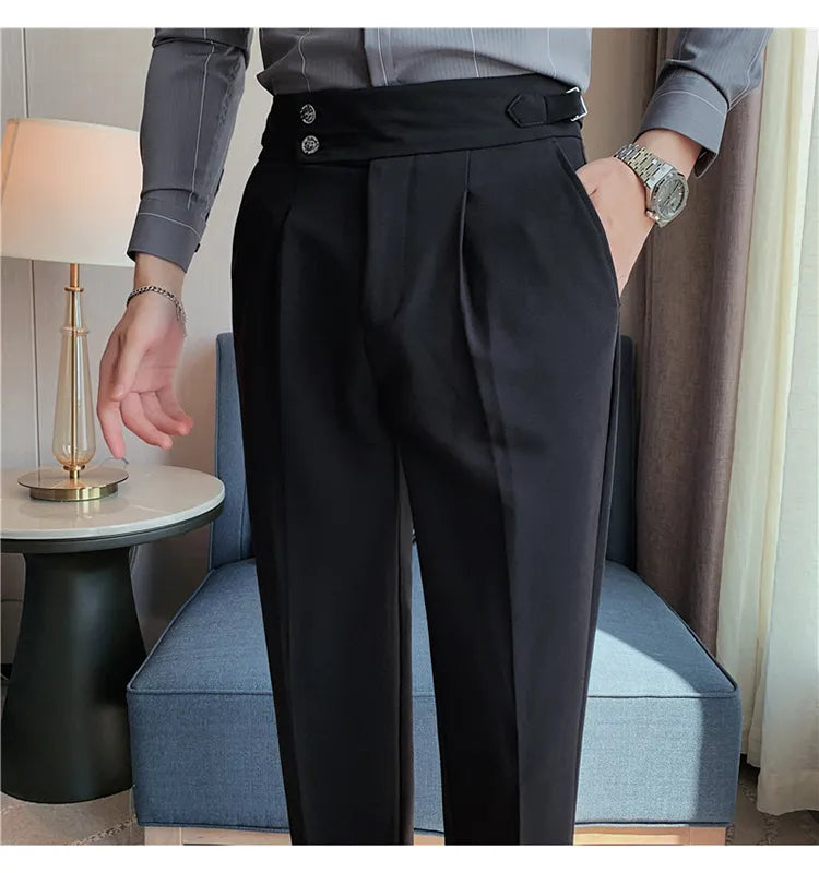 Trendy British-style business capris